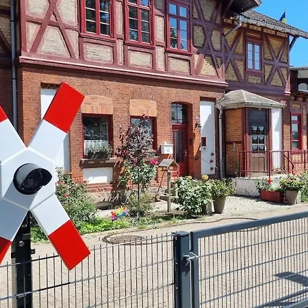 Historisches Ambiente Im Fuerstenbahnhof Διαμέρισμα